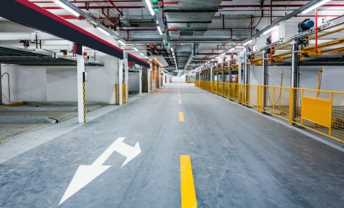 Znaczenie bezpieczeństwa w przemyśle dzięki zastosowaniu barier technicznych i ograniczników parkingowych