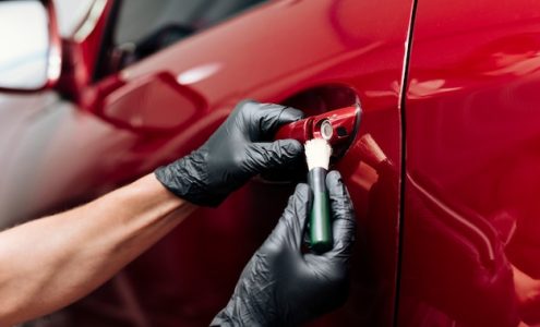 Jak skutecznie zabezpieczyć auto przed korozją i uszkodzeniami lakieru?